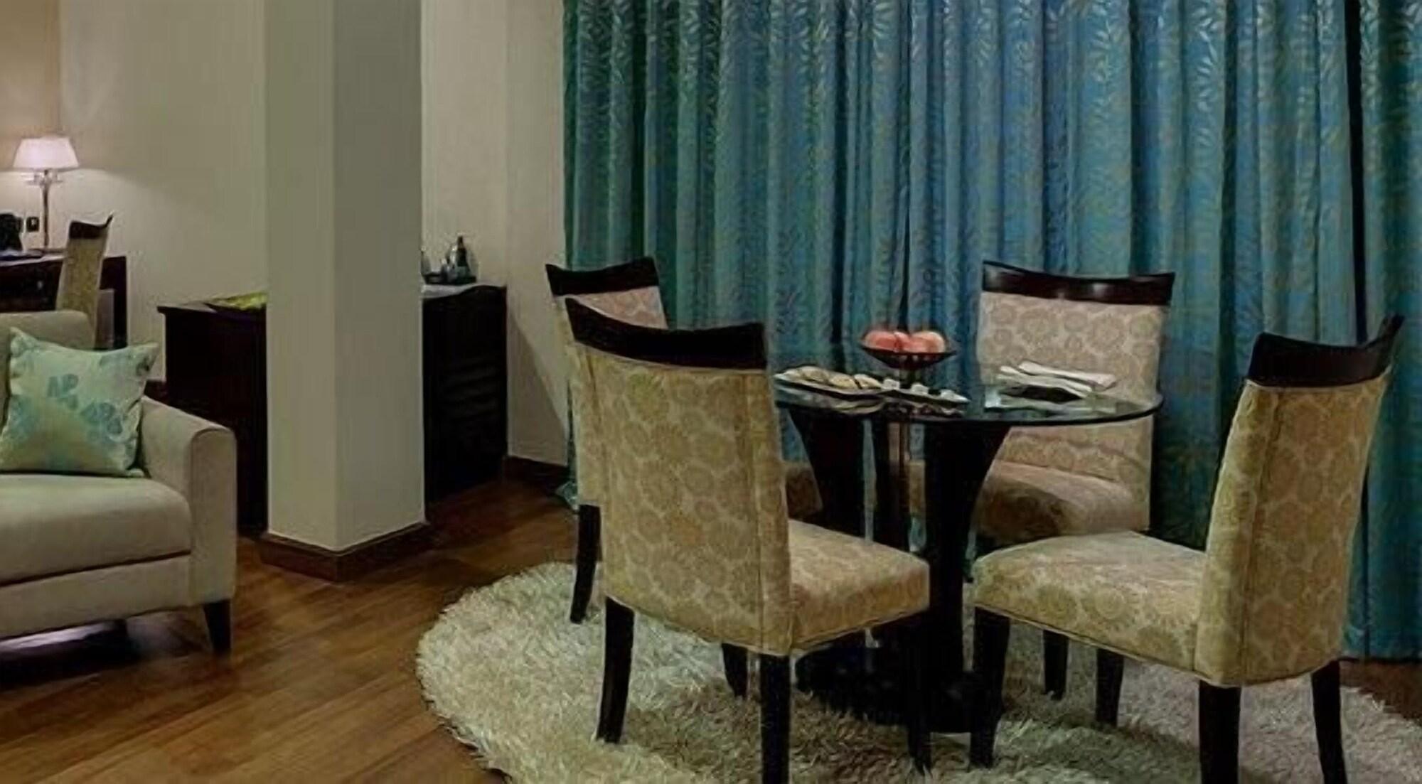 Royalton Hyderabad Abids Hotel Ngoại thất bức ảnh