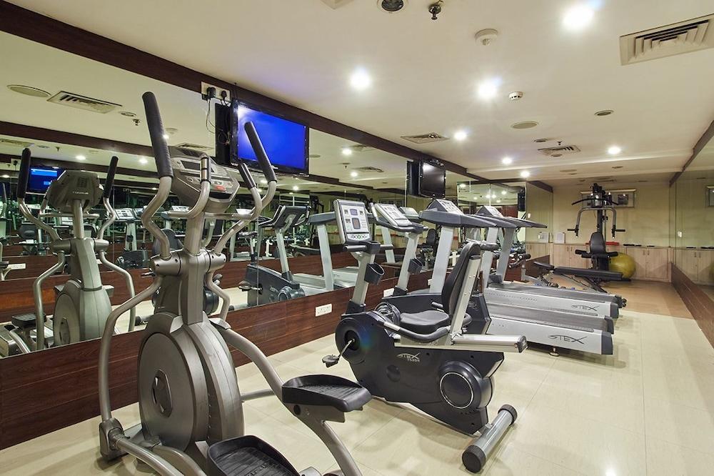 Royalton Hyderabad Abids Hotel Ngoại thất bức ảnh